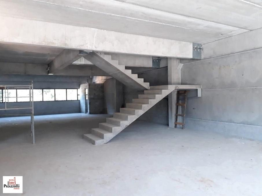 Sala-Conjunto, 1200 m² - Foto 2